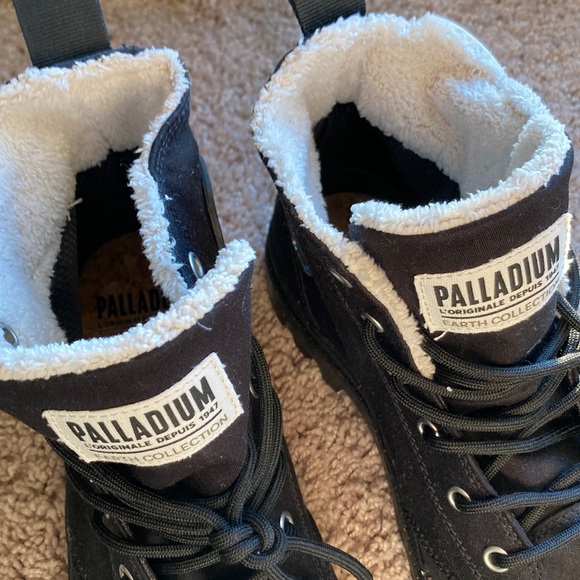 Palladium x Free People Earth Collection Hi Ankle Combat Boots Confetti Sole - Picture 2 of 6
